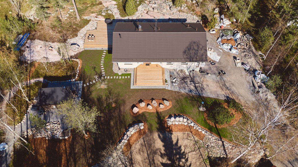 Puutarhan kevätkunnostus - Nämä vinkit auttavat kasvien kasvuun ja hyvinvointiin